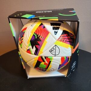 Adidas Official MLS Pro Soccer Ball Sz 5 New White/Black/Gold